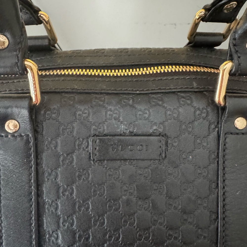 Gucci Black Embossed Leather Shoulder Bag